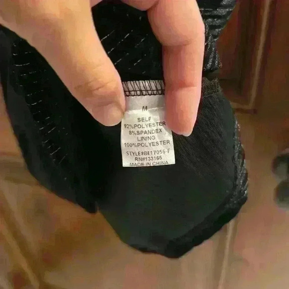 Velvety black and silver sparkly peplum tank - Picture 3 of 5